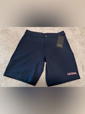 *NEW WITH TAGS* LULULEMON UCONN Huskies Commission Short Classic 9" Navy Size 32